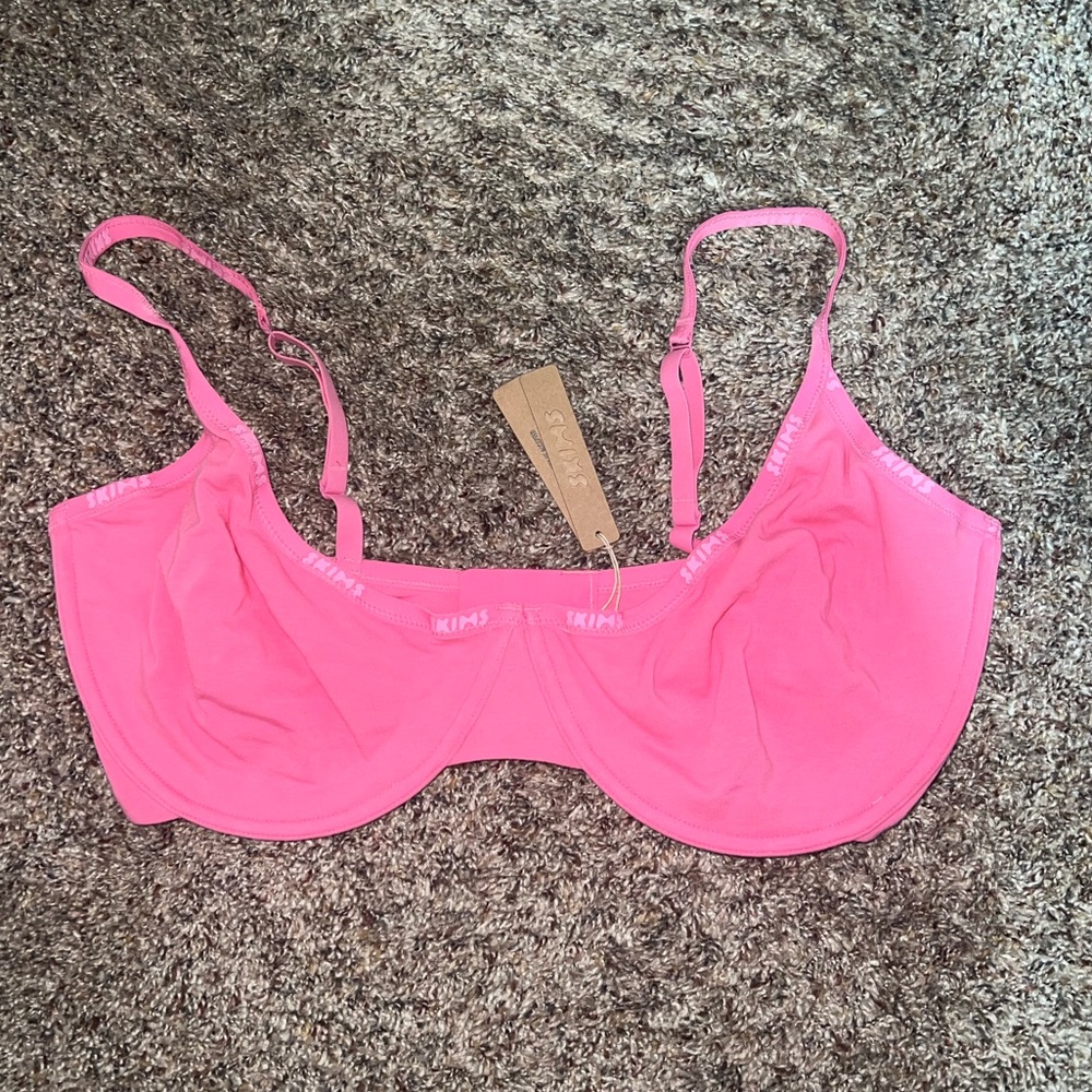 Skims Bra